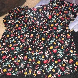 Floral top